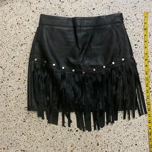 EUC Missguided black faux leather fringe mini skirt silver studs 4 small cowgirl